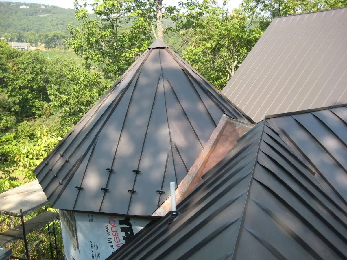 Professional Roof Tarp Installation by Craftsman Roofing in Island View