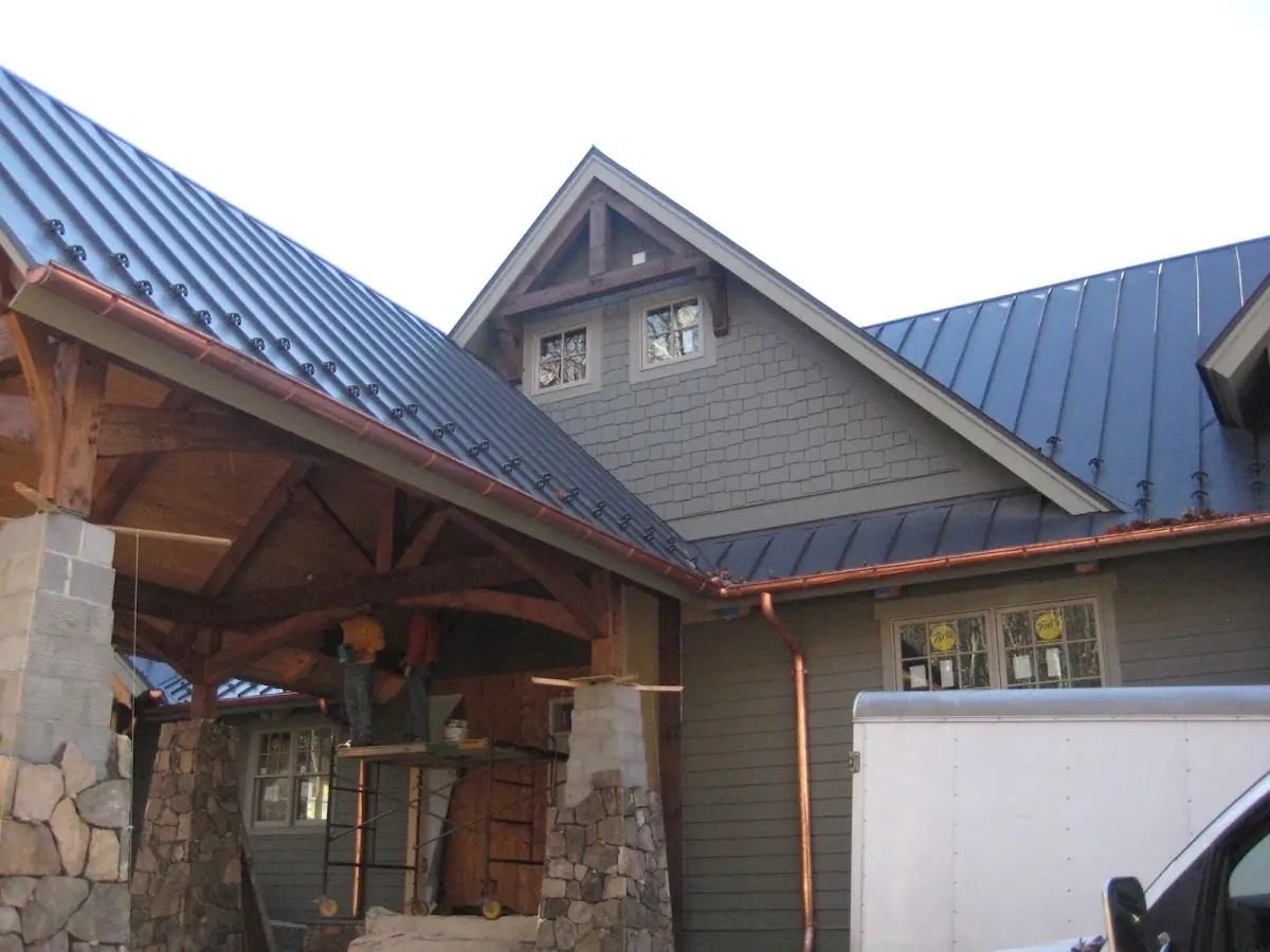 Craftsman Roofing team delivering quality roofing work in Island View